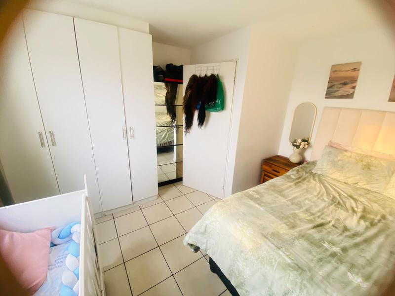2 Bedroom Property for Sale in Kensington Western Cape